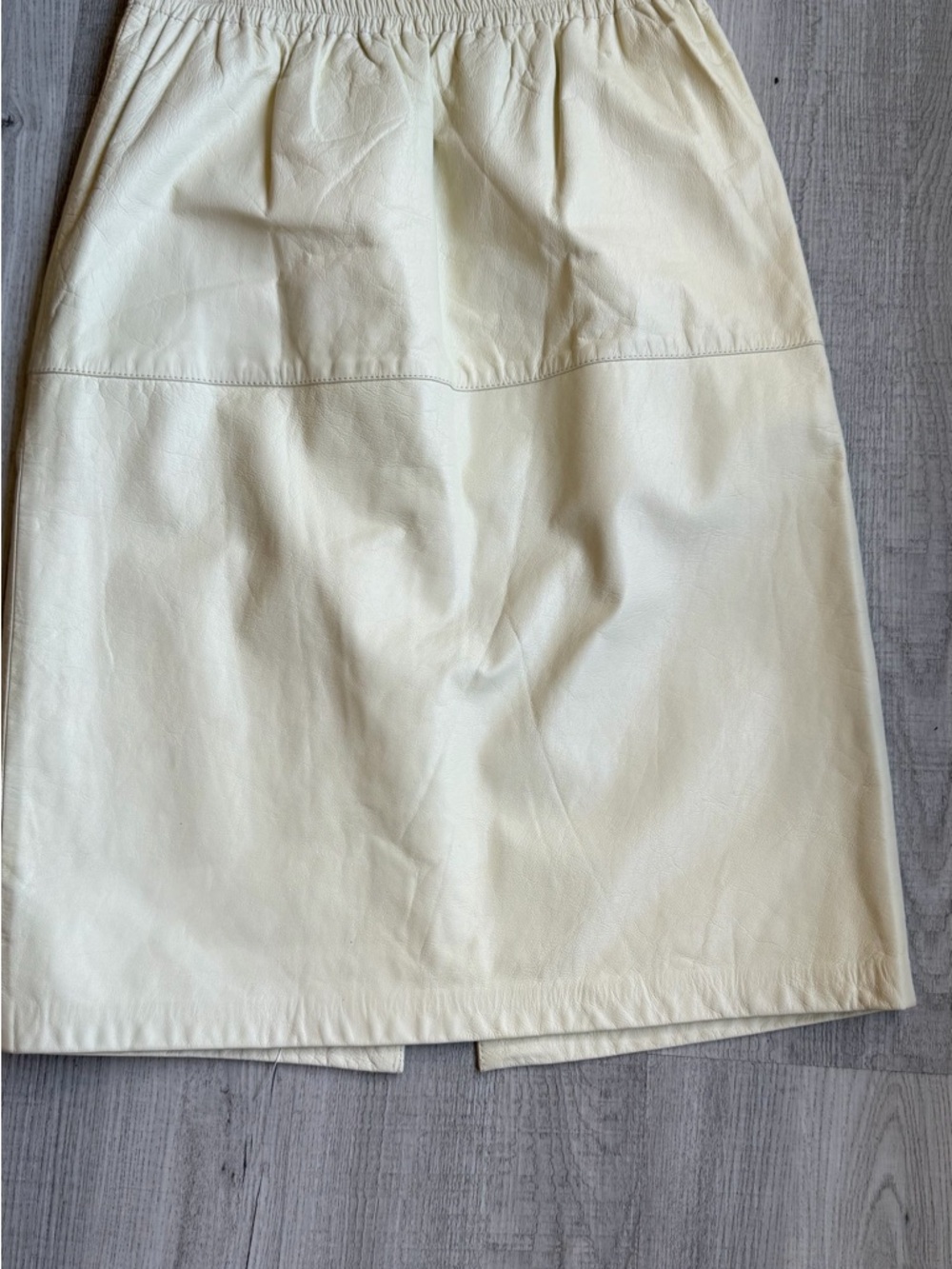 Bonnie Boerer Leather‎ Skirt Cream Midi Women's
M Genuine Leather Vintage Lined
